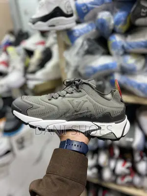 Louis Vuitton LV Runner Tatic Knit Sneakers