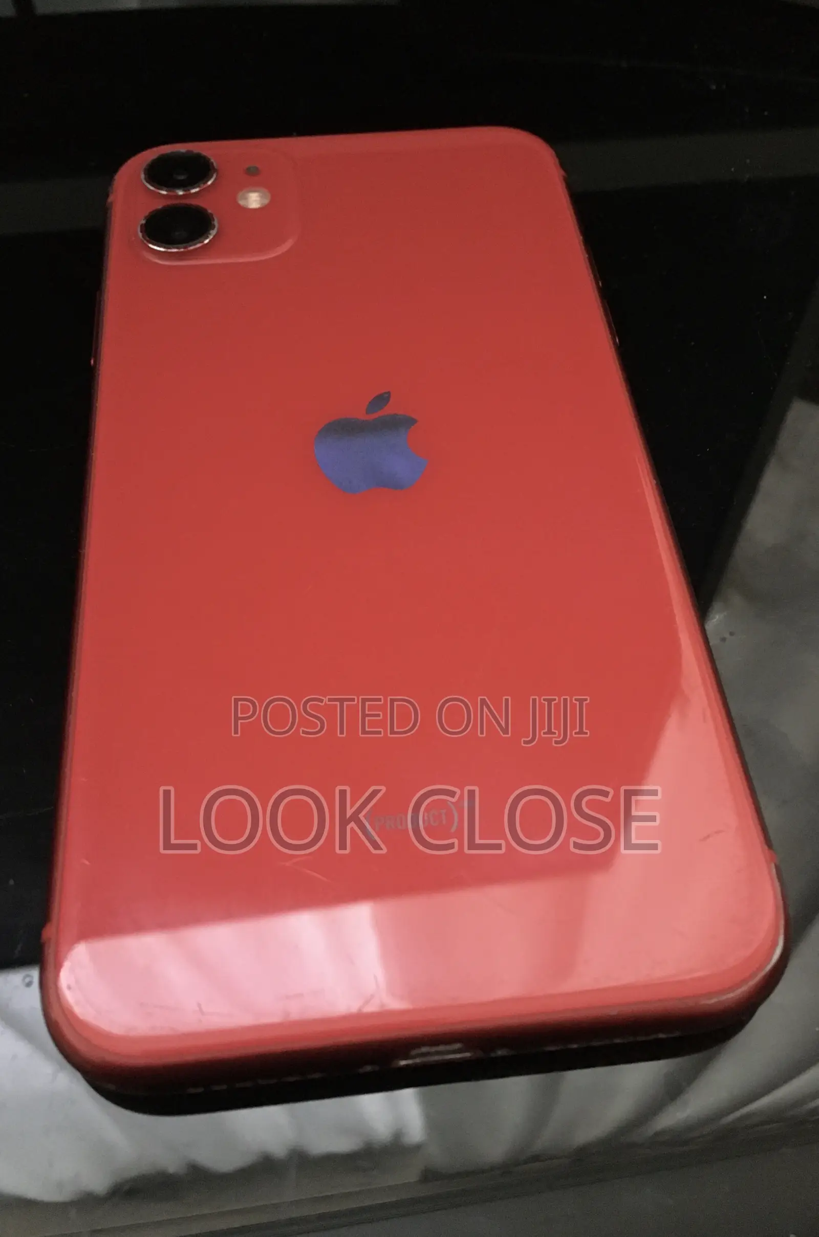 Apple iPhone 11 128 GB Red