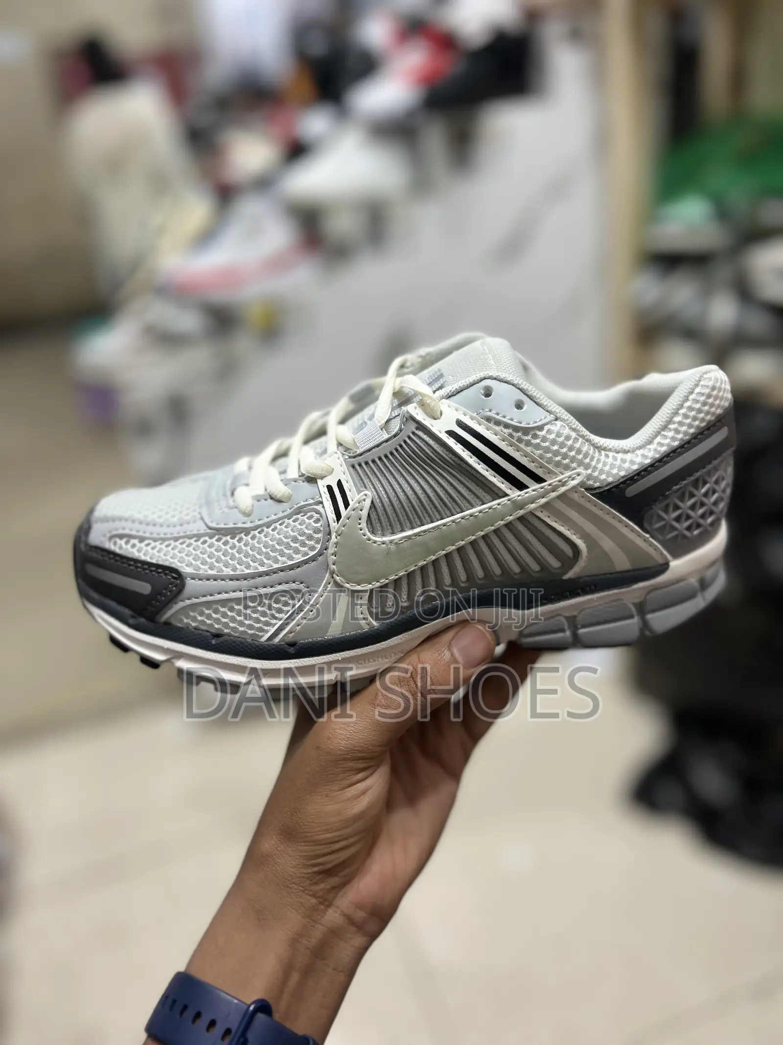Nike Zoom Vomero 5