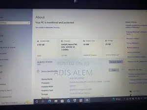 Laptop Lenovo 300e 2GB Intel Core Ultra 7 SSD 60GB