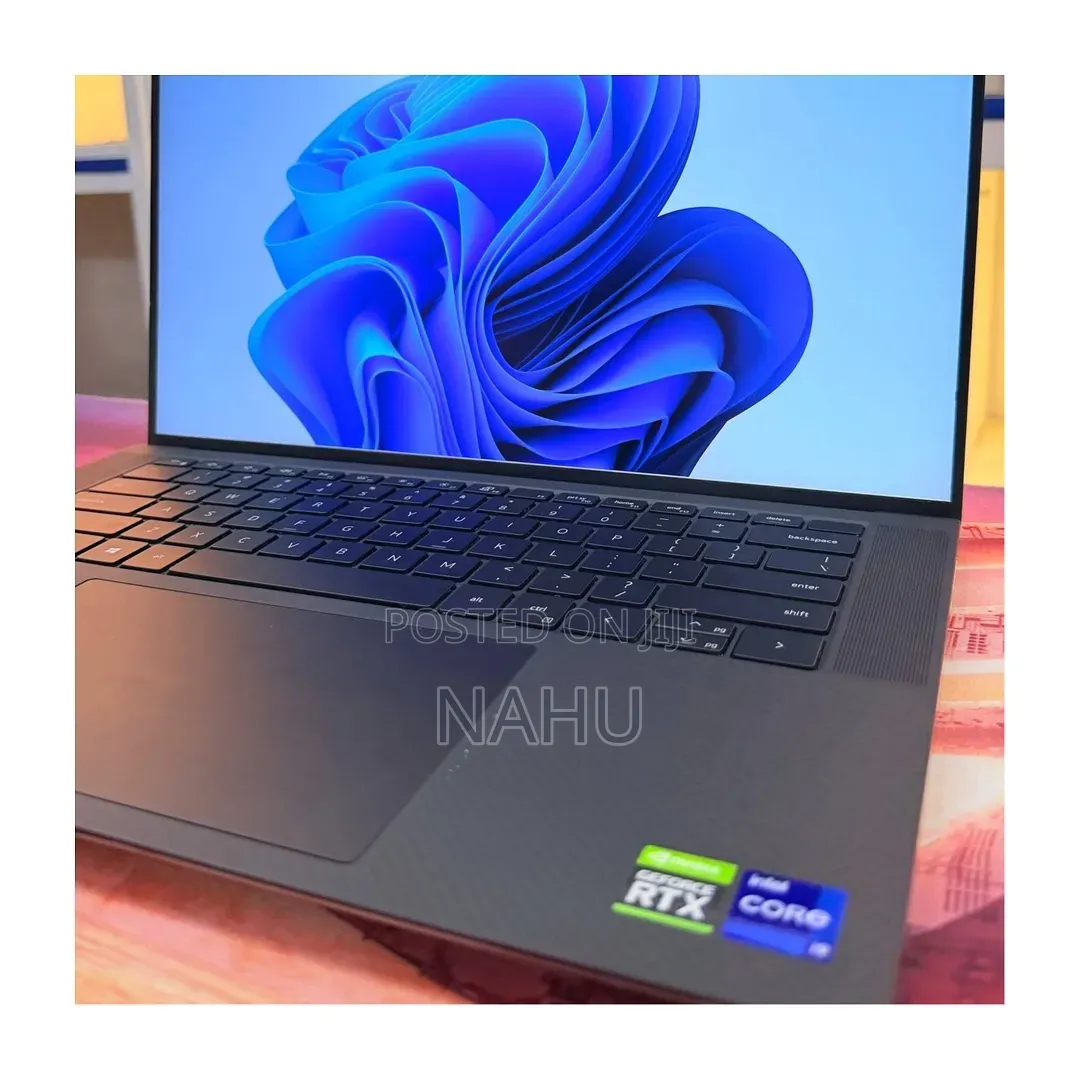 New Laptop Dell Precision 5540 16GB Intel Core i9 SSD 512GB