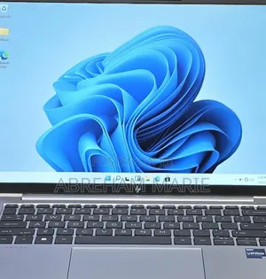 New Laptop HP EliteBook 840 G10 16GB Intel Core i7 SSD 512GB