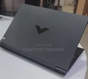 New Laptop HP Victus 15 16GB Intel Core i7 SSD 1T