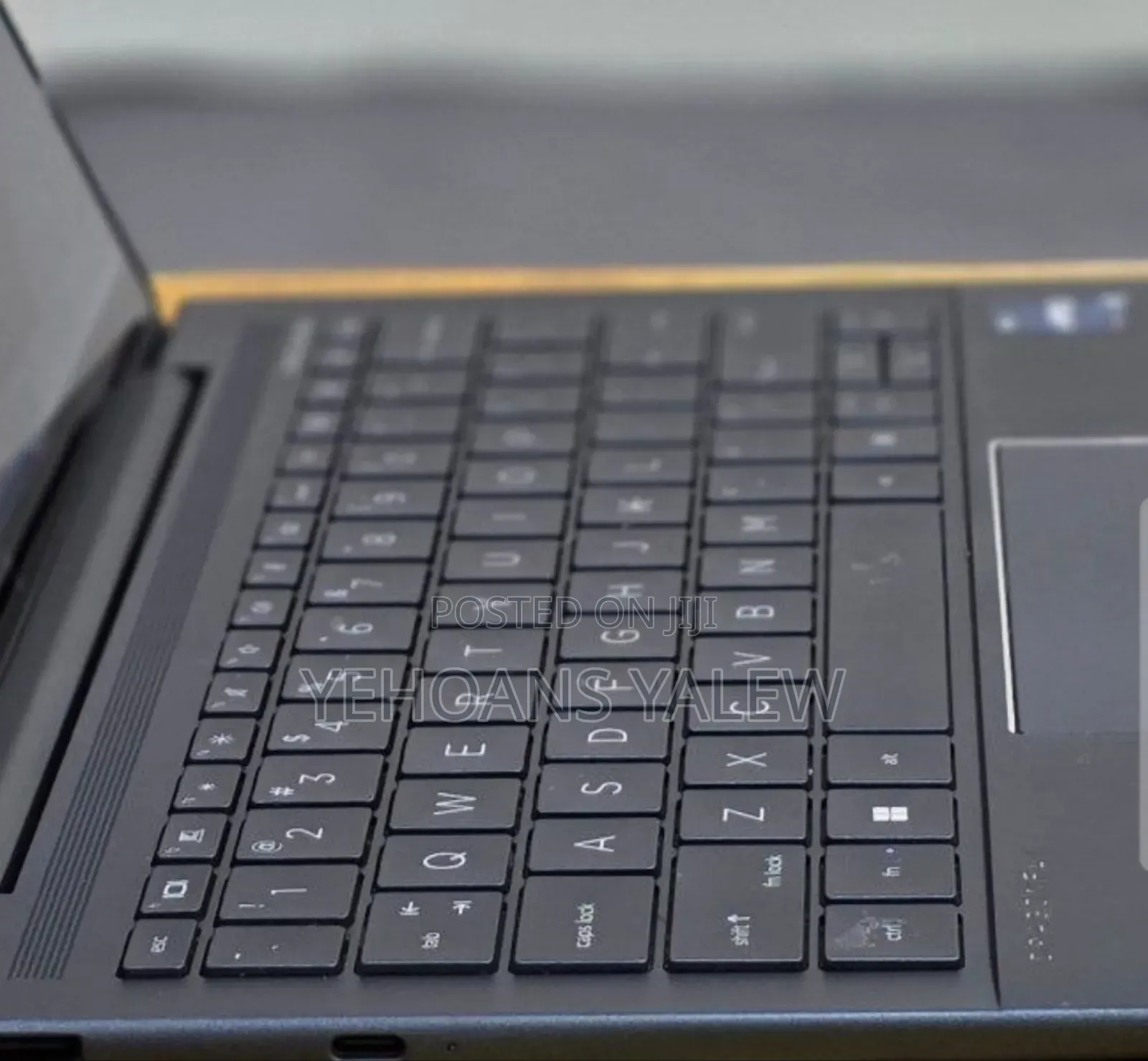 New Laptop HP Dragonfly G3 16GB Intel Core i7 SSD 512GB