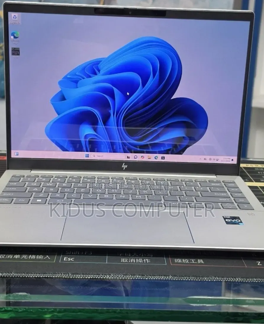 New Laptop HP Pavilion 15 16GB Intel Core i7 SSD 1T