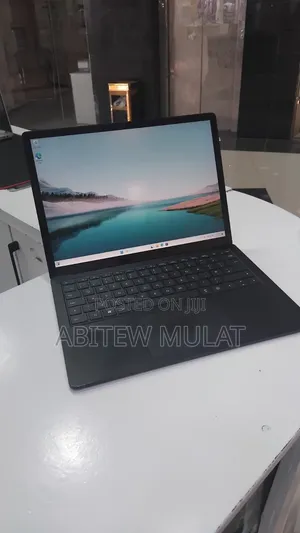 New Laptop Microsoft Surface Laptop 4 16GB Intel Core i7 SSD 512GB