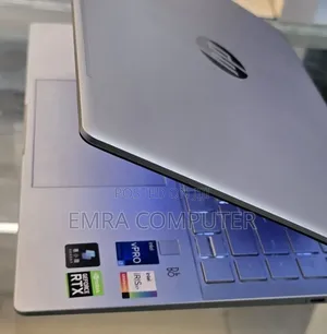 New Laptop HP 16GB Intel Core i7 SSD 512GB