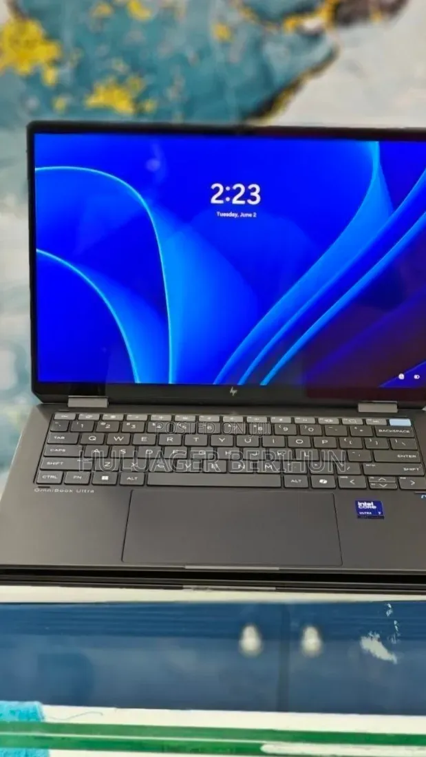 New Laptop HP OmniBook X Flip 14" 16GB Intel Core Ultra 7 SSD 1T