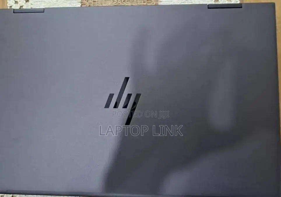 New Laptop HP Envy x360 8GB AMD Ryzen 5 SSD 512GB