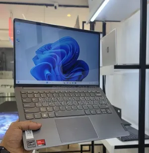 New Laptop Lenovo 16GB AMD Ryzen 7 SSD 512GB