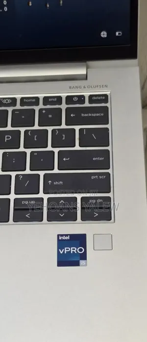 New Laptop HP EliteBook 830 G9 16GB Intel Core i5 SSD 512GB