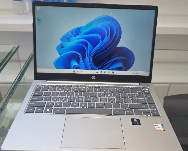 New Laptop HP Stream Notebook 16GB Intel Core i7 SSD 512GB