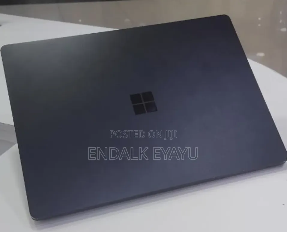 New Laptop Microsoft Surface Laptop 3 8GB Intel Core i5 SSD 256GB
