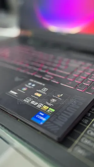 New Laptop Asus TUF Dash F15 16GB Intel Core i7 SSD 1T