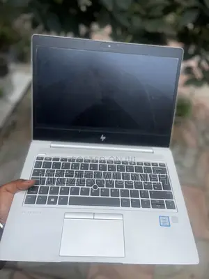 Laptop HP EliteBook 830 16GB Intel Core i7 SSD 500GB