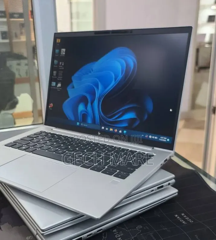 New Laptop HP EliteBook 840 G10 16GB Intel Core i7 SSD 512GB