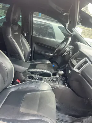 Ford Ranger Wildtrak 2023 Blue