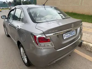 Suzuki Dzire 2022 Silver