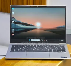 New Laptop HP Elitebook 830 G11 16GB Intel Core Ultra 7 SSD 512GB