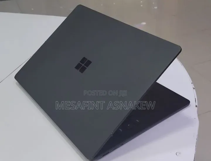 New Laptop Microsoft Surface 3 8GB Intel Core i5 SSD 256GB