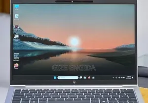 New Laptop HP Elitebook 830 G11 16GB Intel Core Ultra 7 SSD 512GB