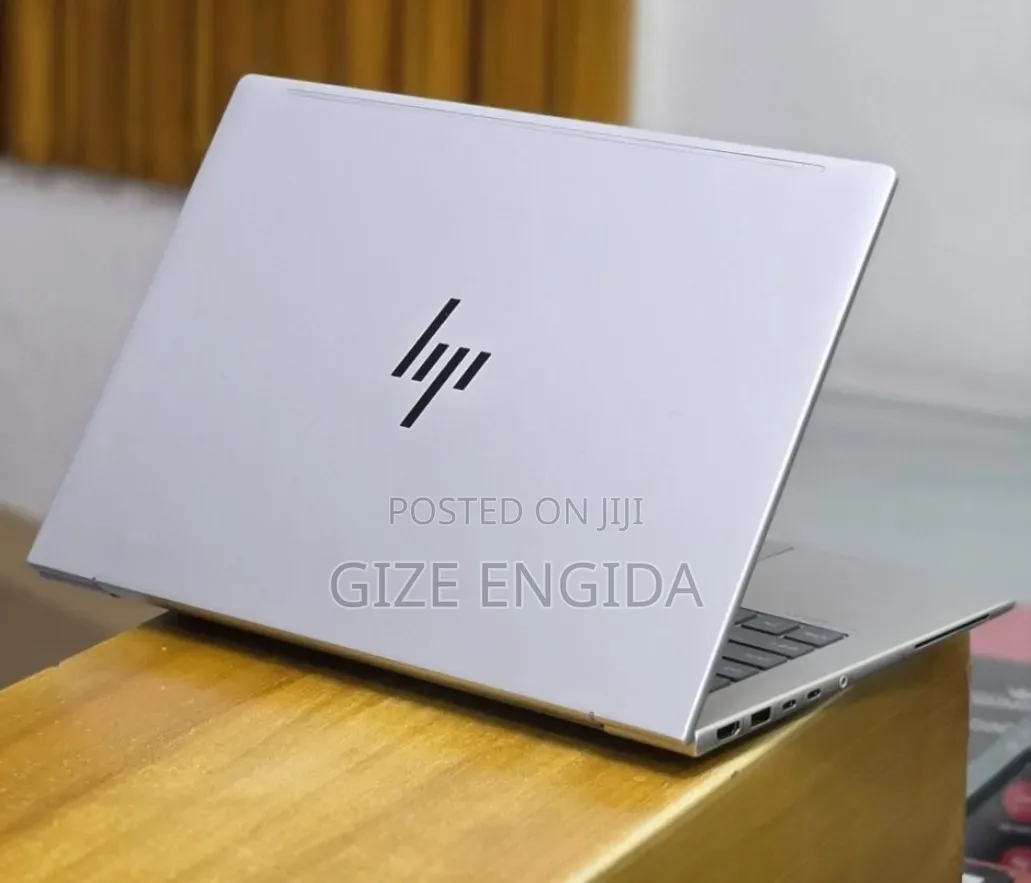 New Laptop HP EliteBook 640 G11 16GB Intel Core Ultra 5 SSD 512GB