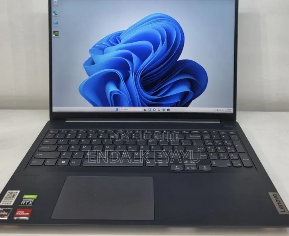 New Laptop Lenovo IdeaPad 1 16GB AMD Ryzen 7 SSD 512GB