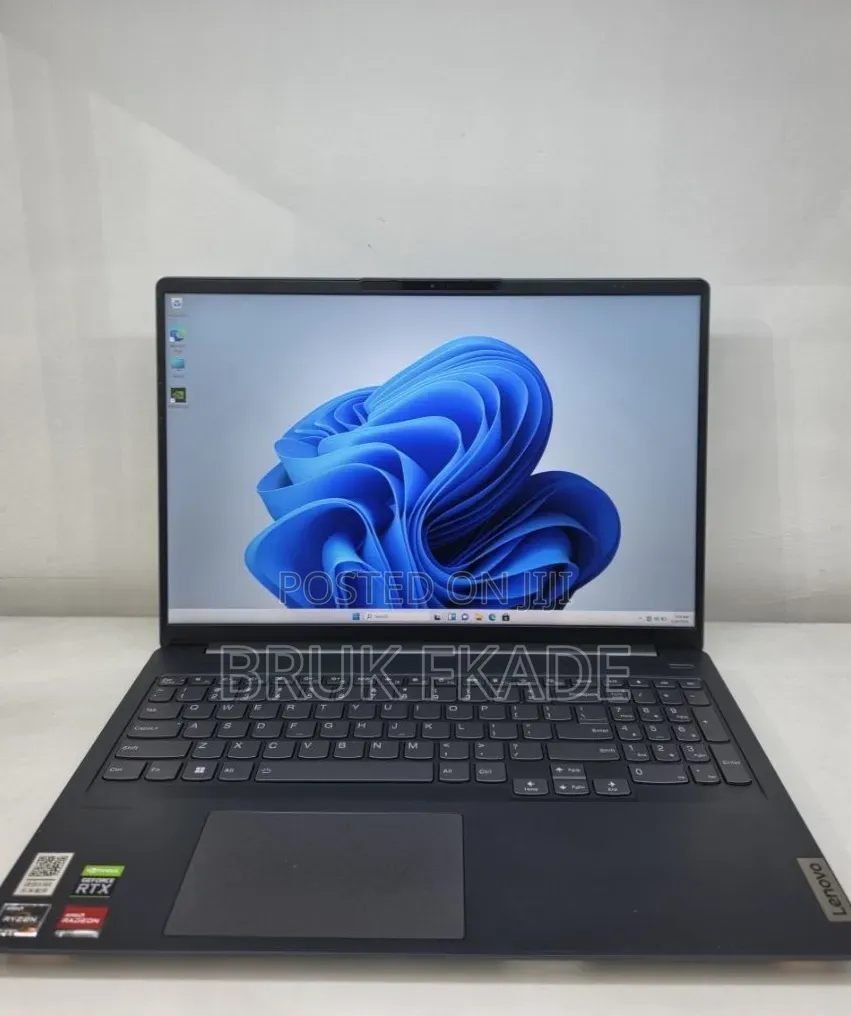 New Laptop Lenovo IdeaPad 130 16GB AMD Ryzen 7 SSD 512GB