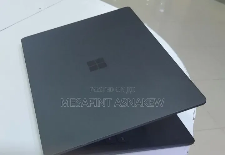 New Laptop Microsoft Surface Laptop 4 16GB Intel Core i7 SSD 512GB