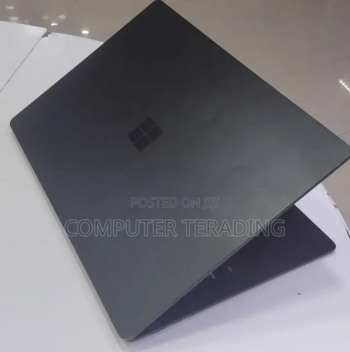 New Laptop Microsoft Surface Laptop 3 8GB Intel Core i5 SSD 256GB