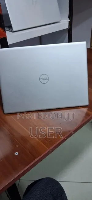 New Laptop Dell Inspiron 14 5435 8GB Intel Core i7 SSD 1T