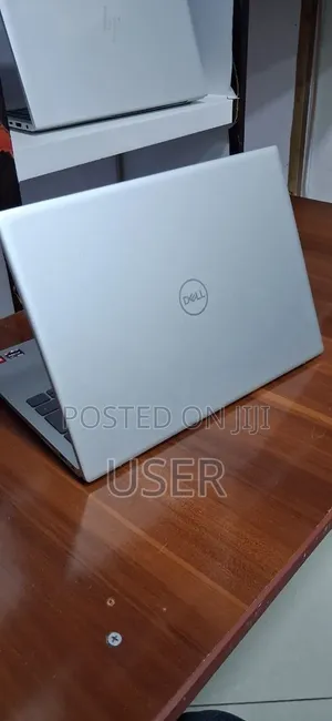New Laptop Dell Inspiron 14 5435 8GB Intel Core i7 SSD 1T