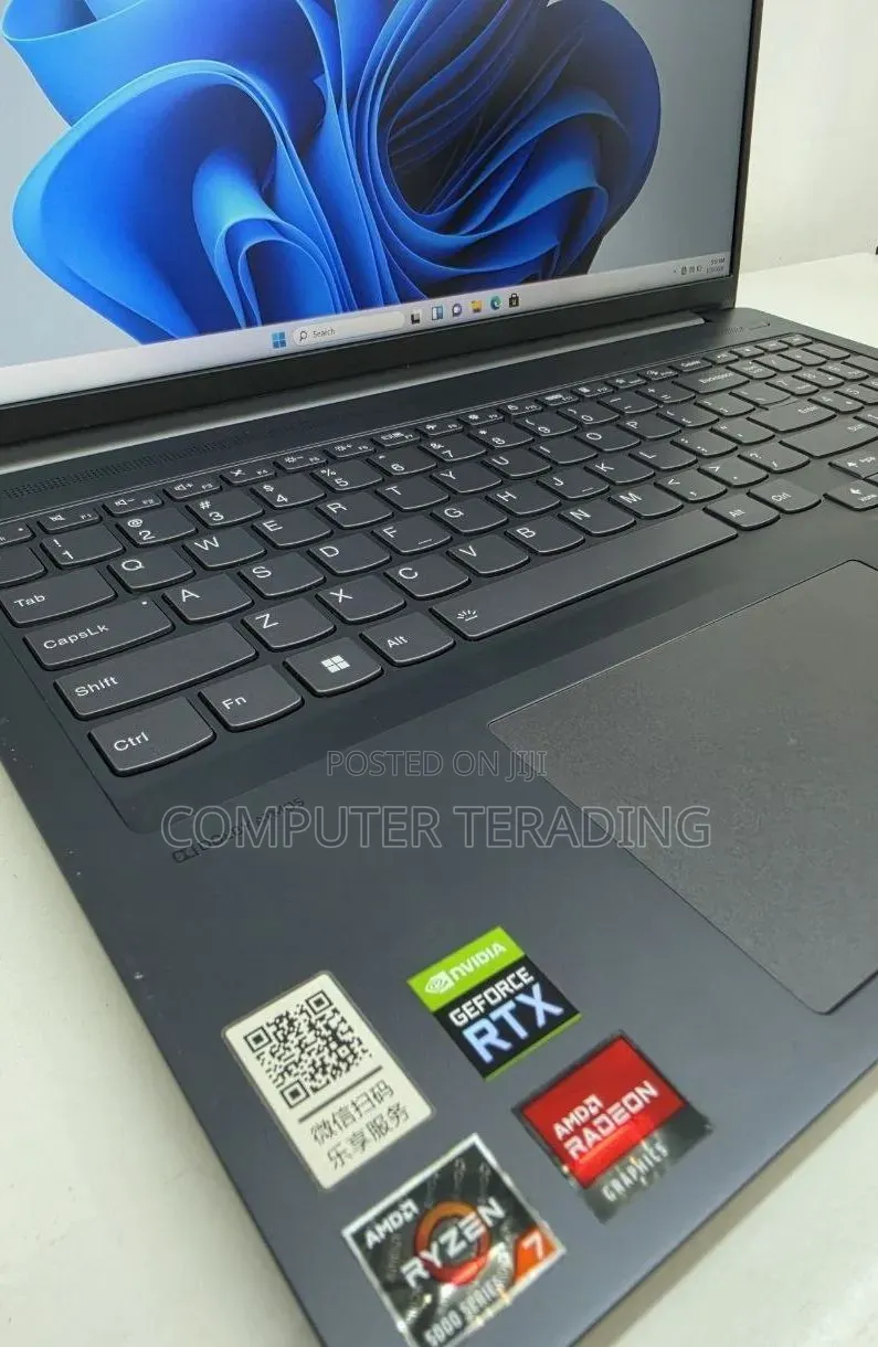 New Laptop Lenovo Ideapad 3 16GB AMD Ryzen 7 SSD 512GB