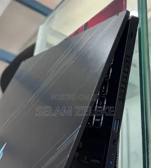 New Laptop Acer 16GB Intel Core i7 SSD 512GB