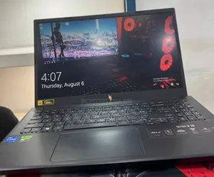 New Laptop Acer 16GB Intel Core i7 SSD 512GB
