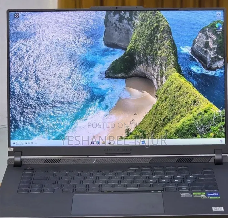 New Laptop Asus ROG Strix G16 G614 16GB Intel Core i7 SSD 1T