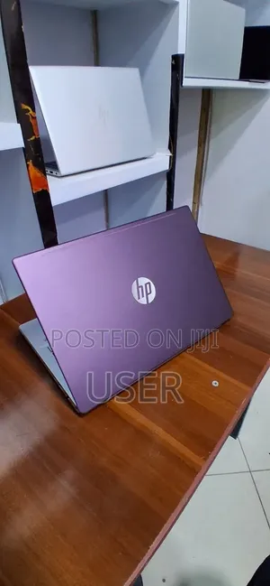 New Laptop HP Pavilion 15 8GB Intel Core i5 SSD 512GB