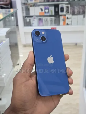 Apple iPhone 13 128 GB