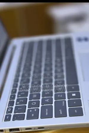 New Laptop HP EliteBook 830 G7 16GB Intel Core i7 SSD 512GB
