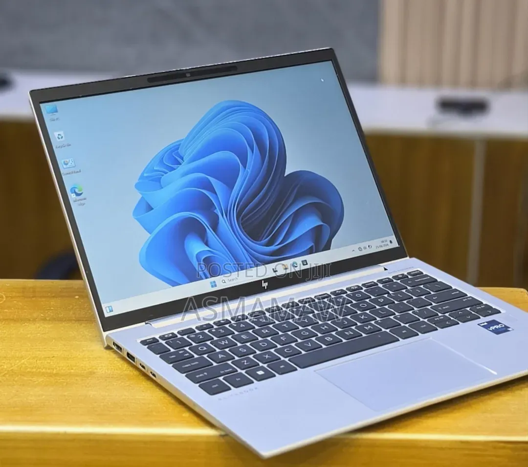 New Laptop HP EliteBook 830 G7 16GB Intel Core i7 SSD 512GB