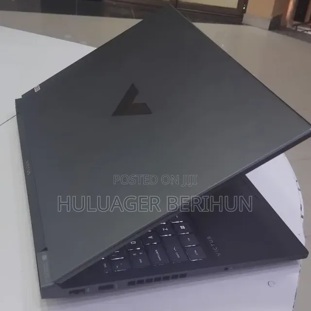 New Laptop HP Victus 16 16GB Intel Core i7 SSD 1T