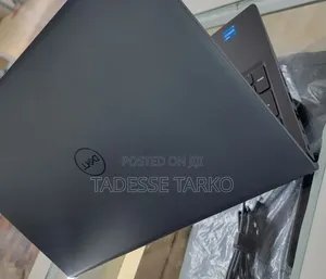 New Laptop Dell Vostro 15 3000 16GB Intel Core i5 SSD 512GB