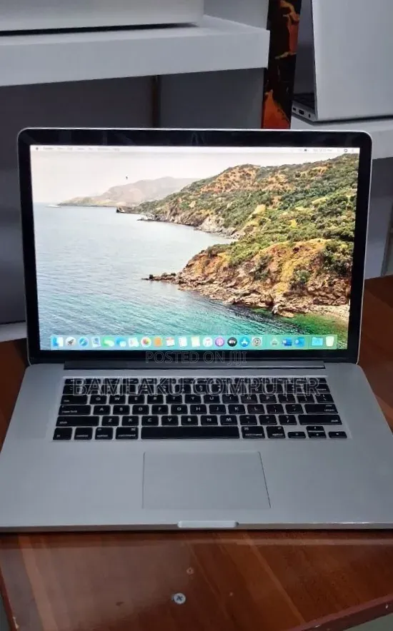 New Laptop Apple MacBook Pro 2014 16GB Intel Core i7 SSD 256GB