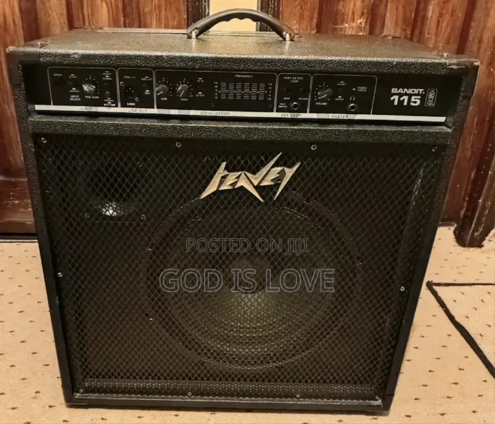 Peavy Bass Amplifier