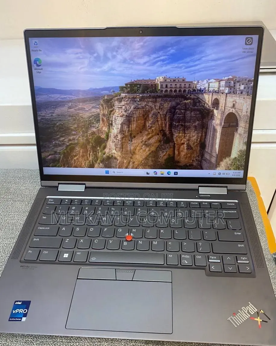 New Laptop Lenovo ThinkPad X1 Yoga 16GB Intel Core i7 SSD 512GB