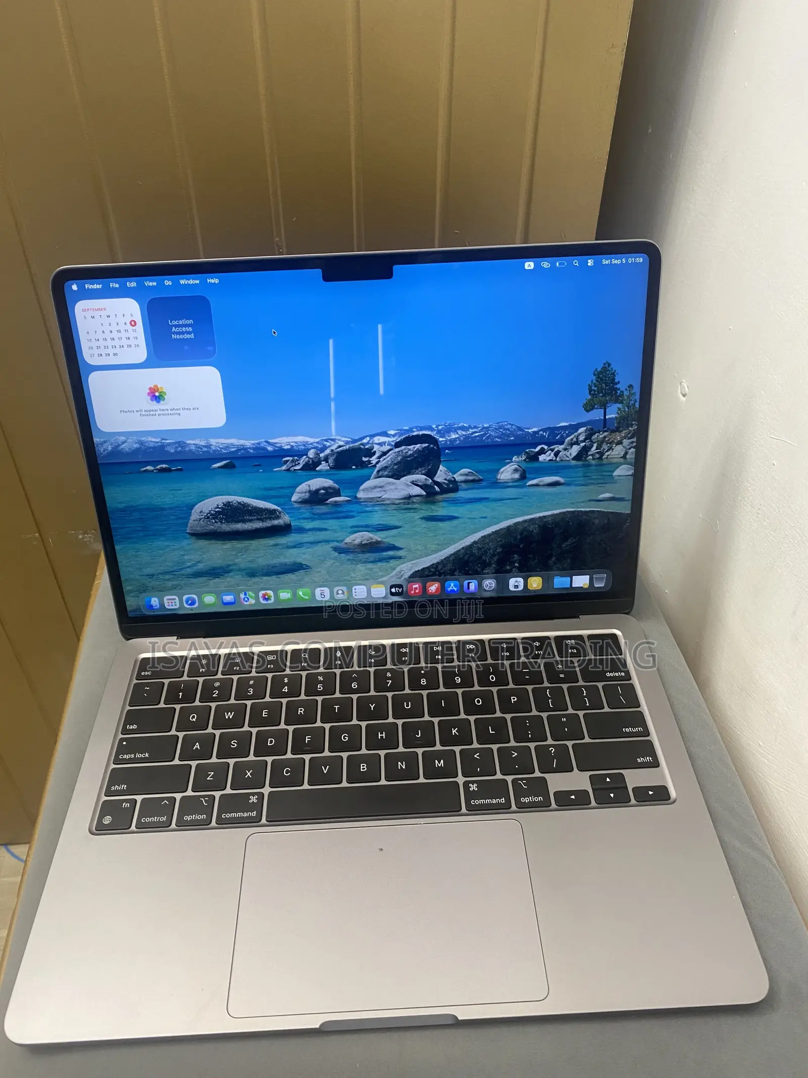 New Laptop Apple MacBook Air 2025 M4 16GB Apple M4 SSD 512GB