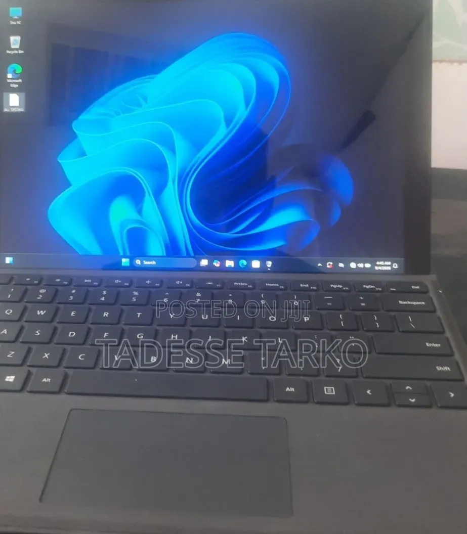 New Laptop Microsoft Surface Pro 6 8GB Intel Core i5 SSD 256GB