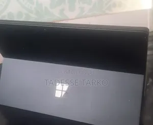 New Laptop Microsoft Surface Pro 6 8GB Intel Core i5 SSD 256GB