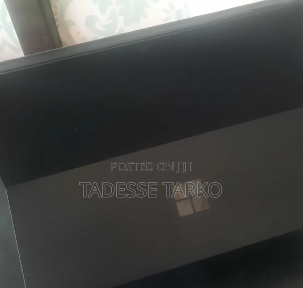 New Laptop Microsoft Surface Pro 6 8GB Intel Core i5 SSD 256GB