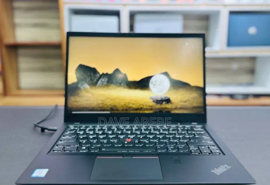 New Laptop Lenovo ThinkPad X1 16GB Intel Core i7 SSD 512GB